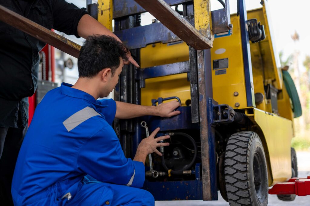 The Most Common Signs Your Forklift Needs Immediate Service (Before It Breaks Down)
